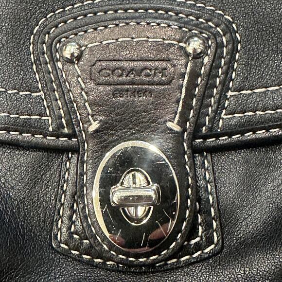 Coach Vintage Legacy Black Leather Turnlock Wristlet Wallet Bag Y2K Going Out - Picture 3 of 10